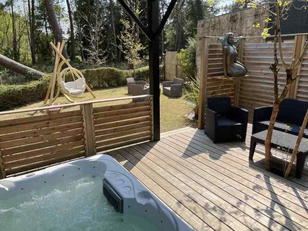 Sauna y spa en Carnac: espacio de bienestar en el camping Carnac Les Bruyères